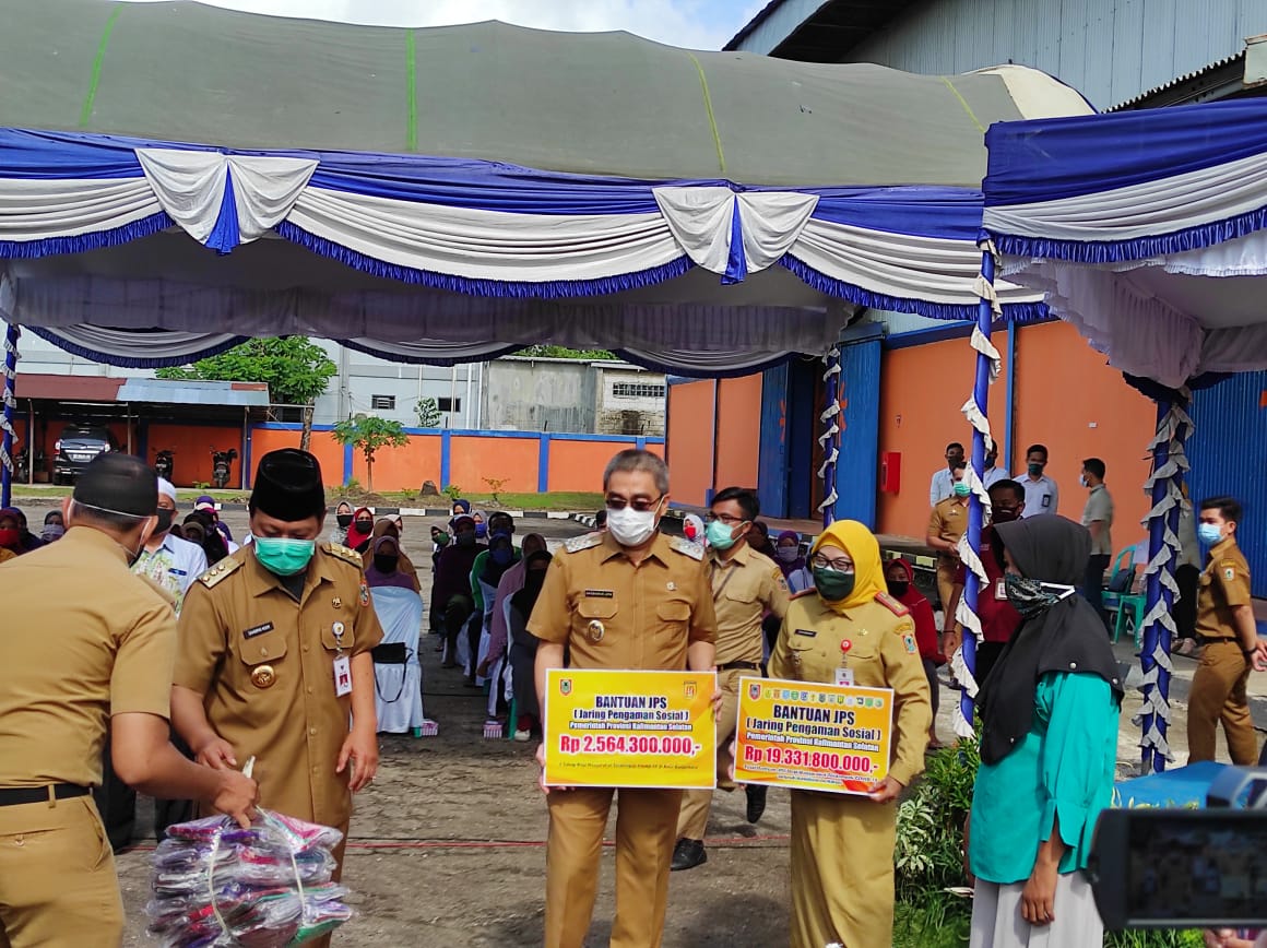 Banjarbaru menerima Rp. 2 M untuk dampak pandemi1