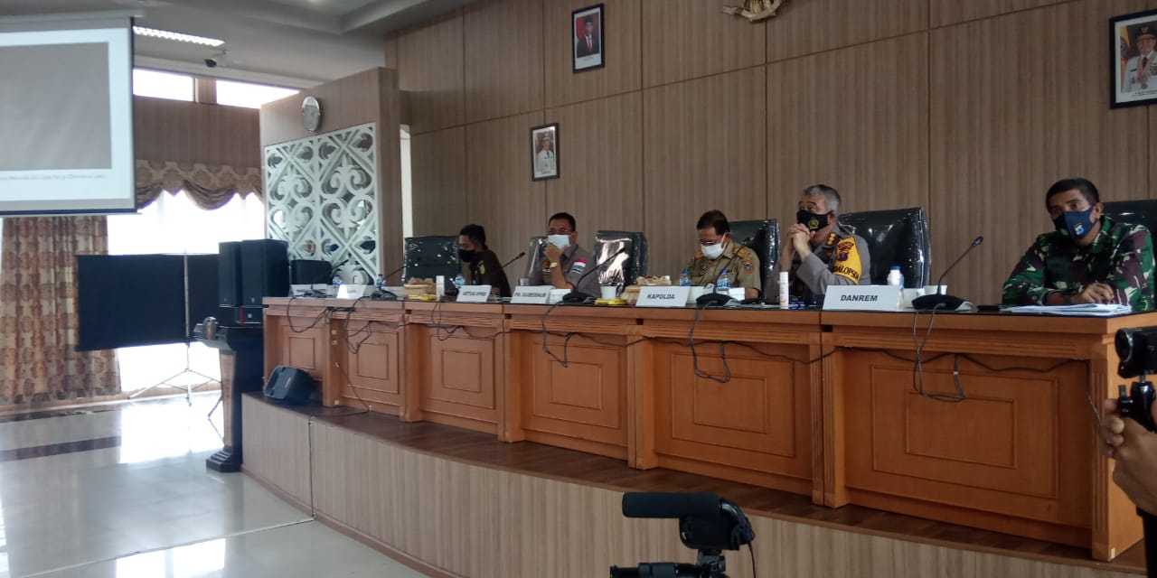 Dewan Perwakilan Rakyat Daerah (DPRD) Provinsi Kalimantan (Prov Kalsel) menggelar rapat