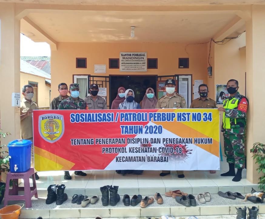 Koramil 1002-06/Barabai, dan Sat Binmas Polres HST melaksanakan Sosialisasi dan Patroli Perbup HST nomor 34 tahun 2020