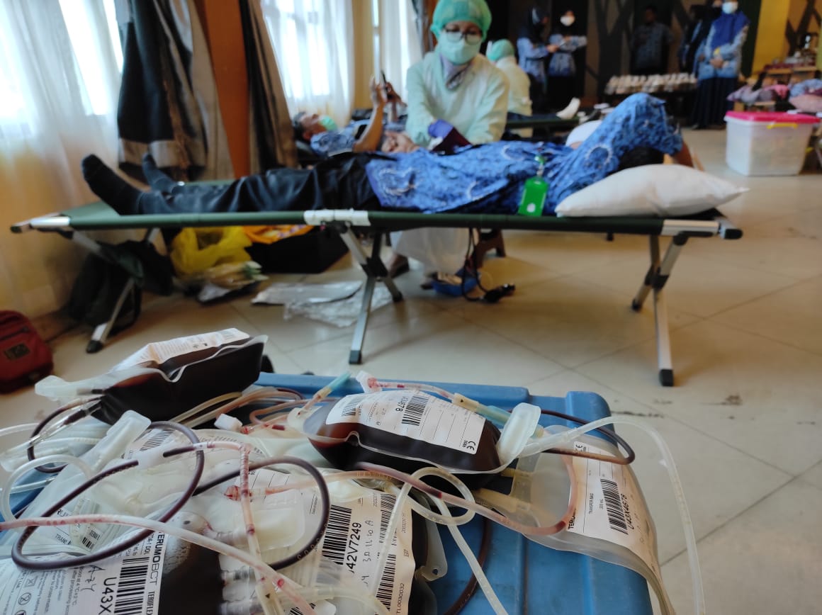 Pemerintah Kota Banjarbaru adakan donor darah dalam memperingati Hari Korpri ke-49