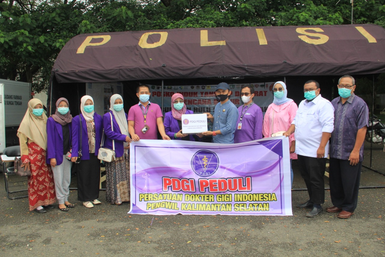 Persatuan Dokter Gigi Indonesia (PDGI) Salurkan Bantuan Untuk Korban Banjir di Kabupaten HST