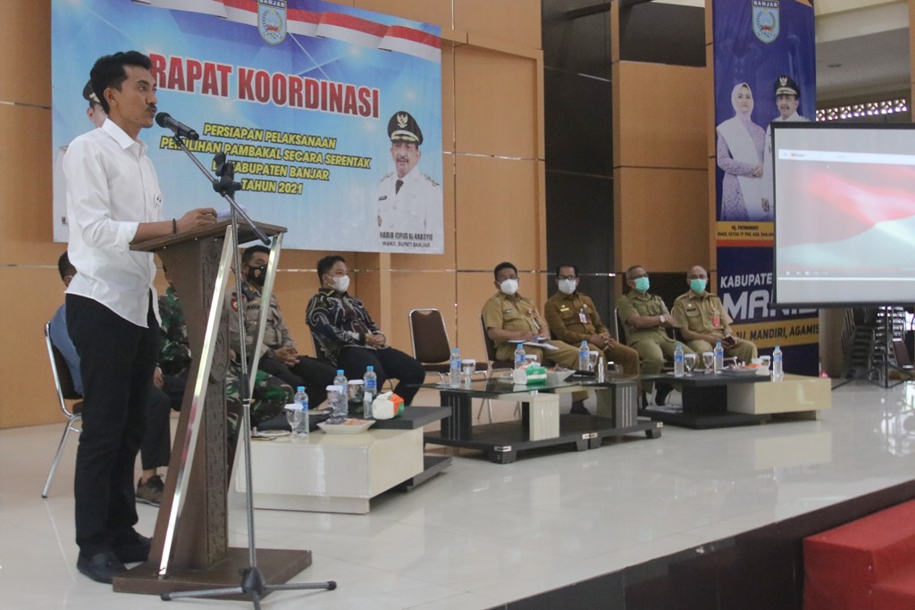 Bupati Banjar Saidi Mansyur memimpin Rakor persiapan Pilkades serentak Kabupaten Banjar
