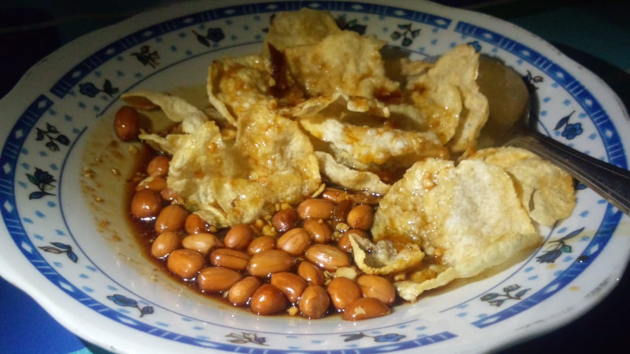 Kuliner khas Martapura yakni Kacang Bagula