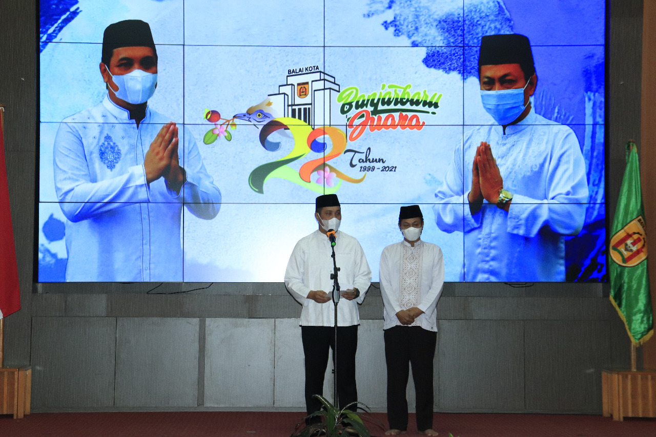 Sambutan Wali Kota Banjarbaru H M Aditya Mufti Ariffin bersama Wakil Walikota Wartono dalam perayaan Hari Jadi