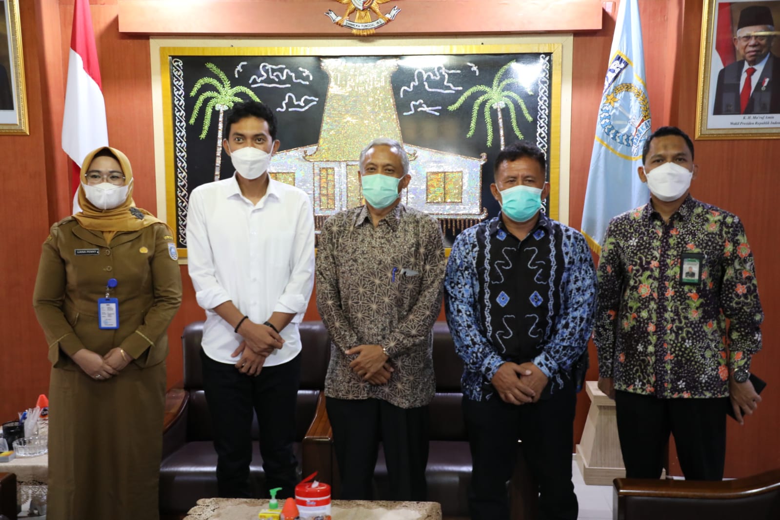 Foto bersama Bupati Banjar didamping Plt Kadisdik dengan Dirjen PAUD, PD dan PM Kementerian Pendidikan dan Kebudayaan RI