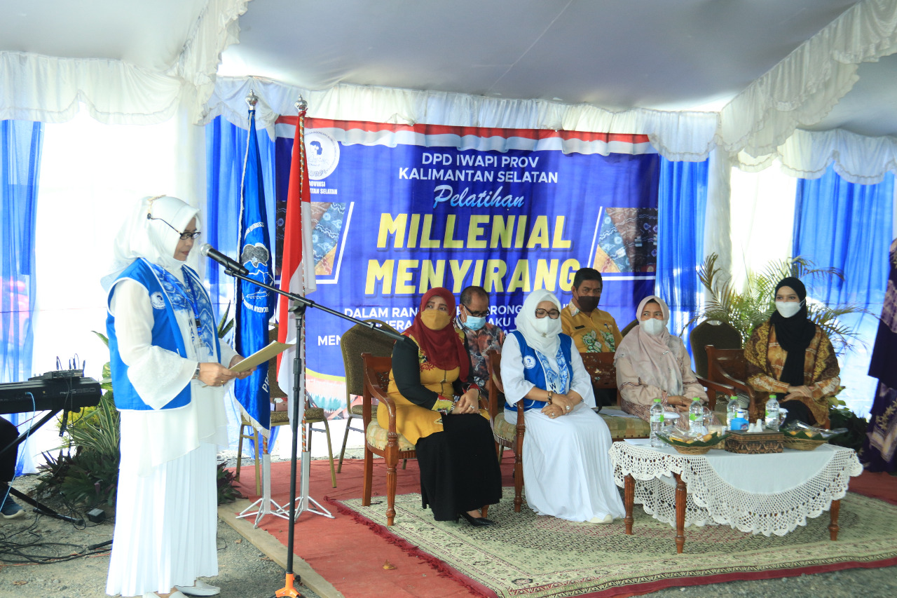 Millenial Banjarbaru Berkreasi Sasirangan